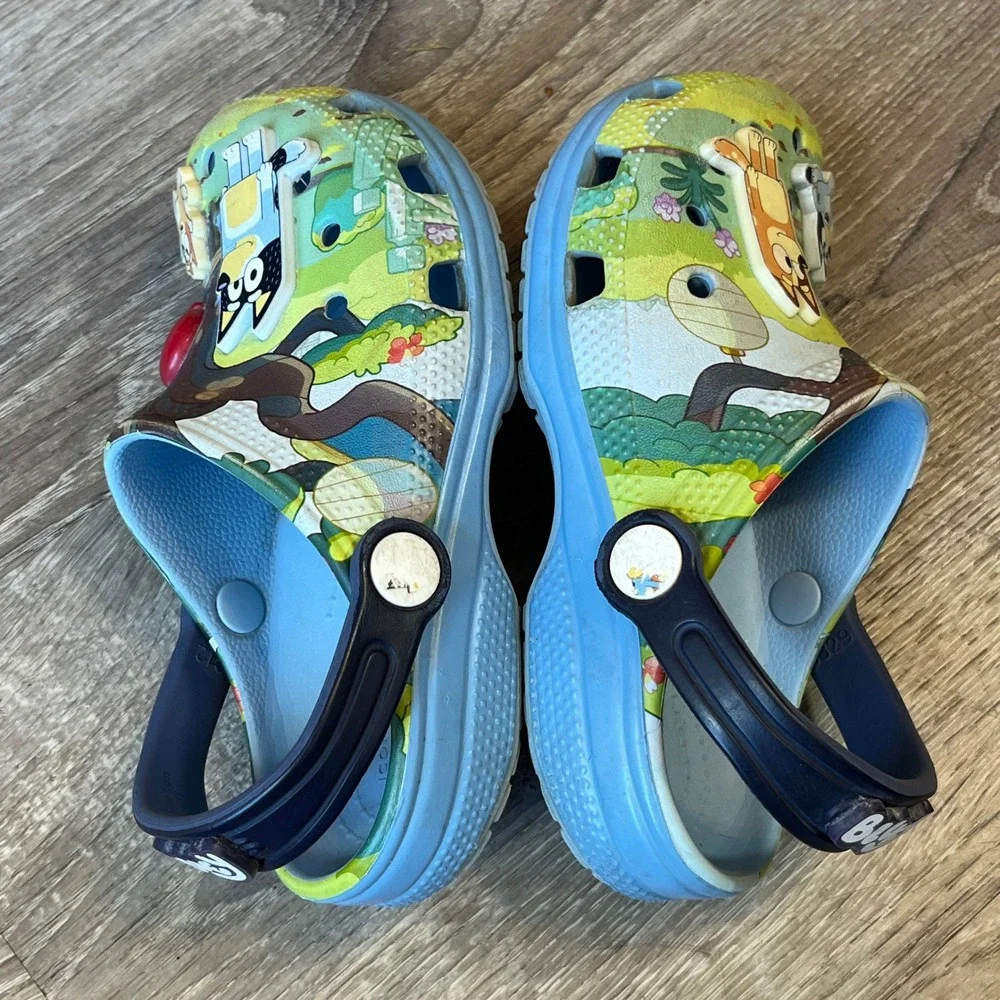 Crocs Bluey Classic Clog Kids Size C12 Blue Green Bingo Jibbitz Charms Shoes